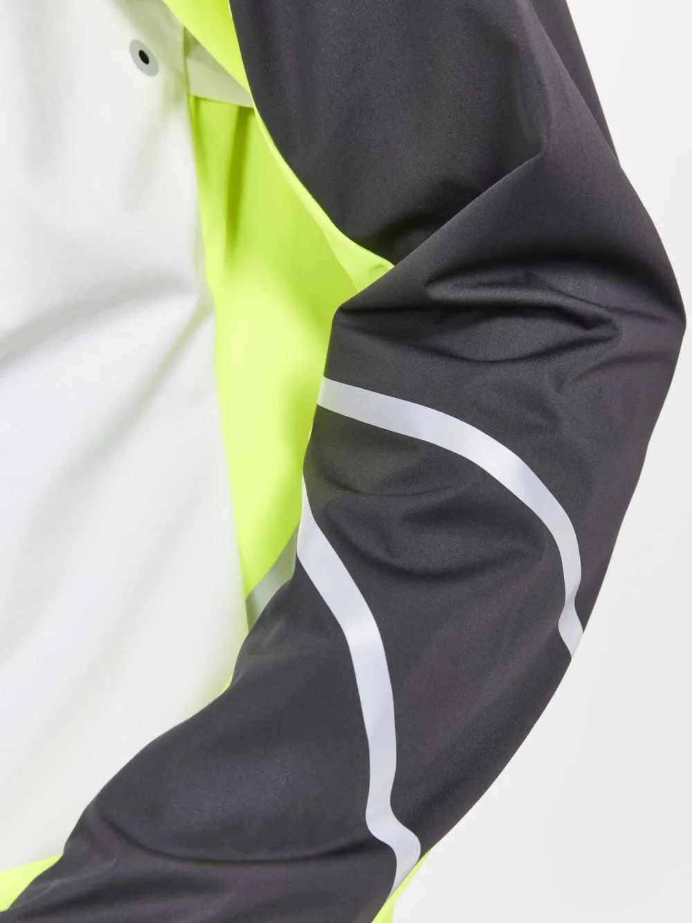 Craft Sportswear Mens PRO Hydro Lumen Jacket 2