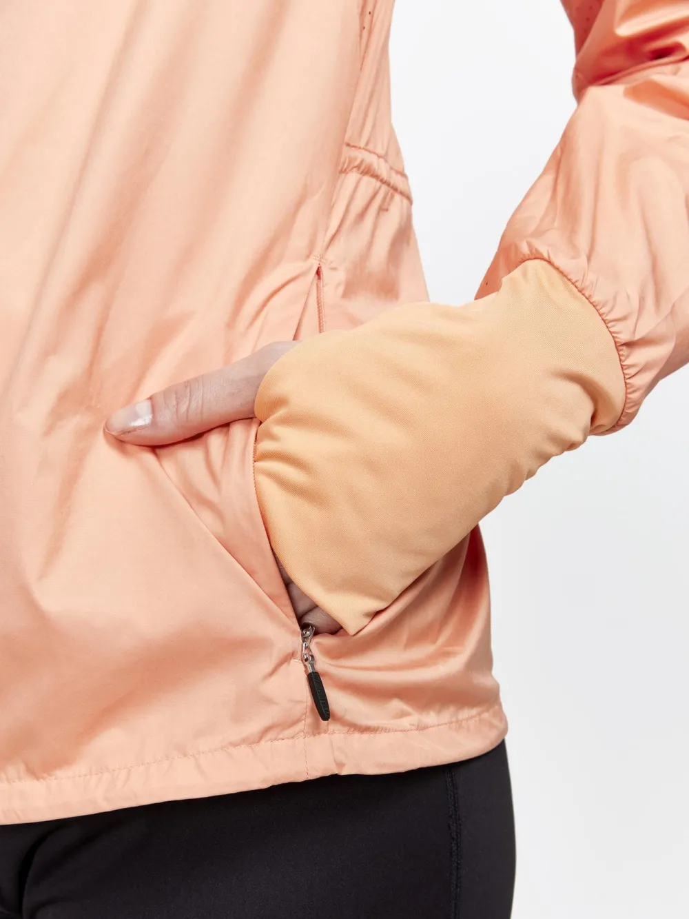 Women Craft Sportswear Women's ADV Essence Wind Jacket -