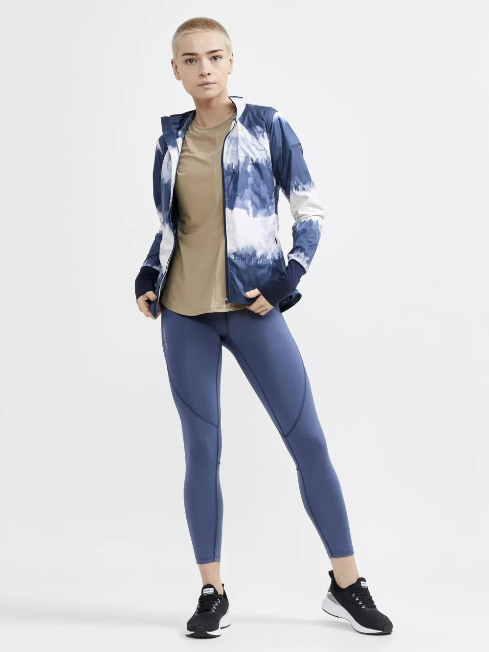Women Craft Sportswear Women's ADV Essence Wind Jacket -