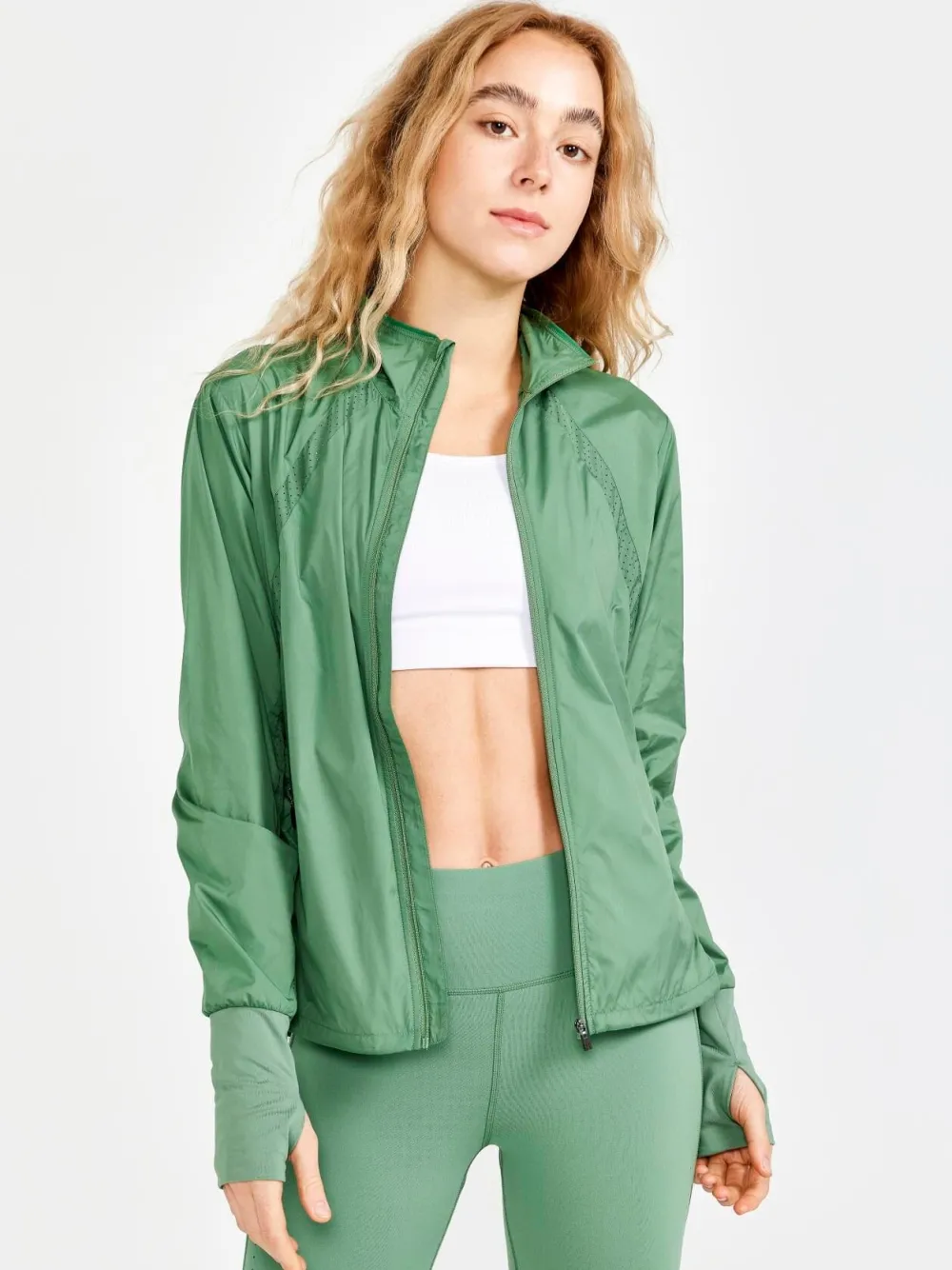 Women Craft Sportswear Women's ADV Essence Wind Jacket -