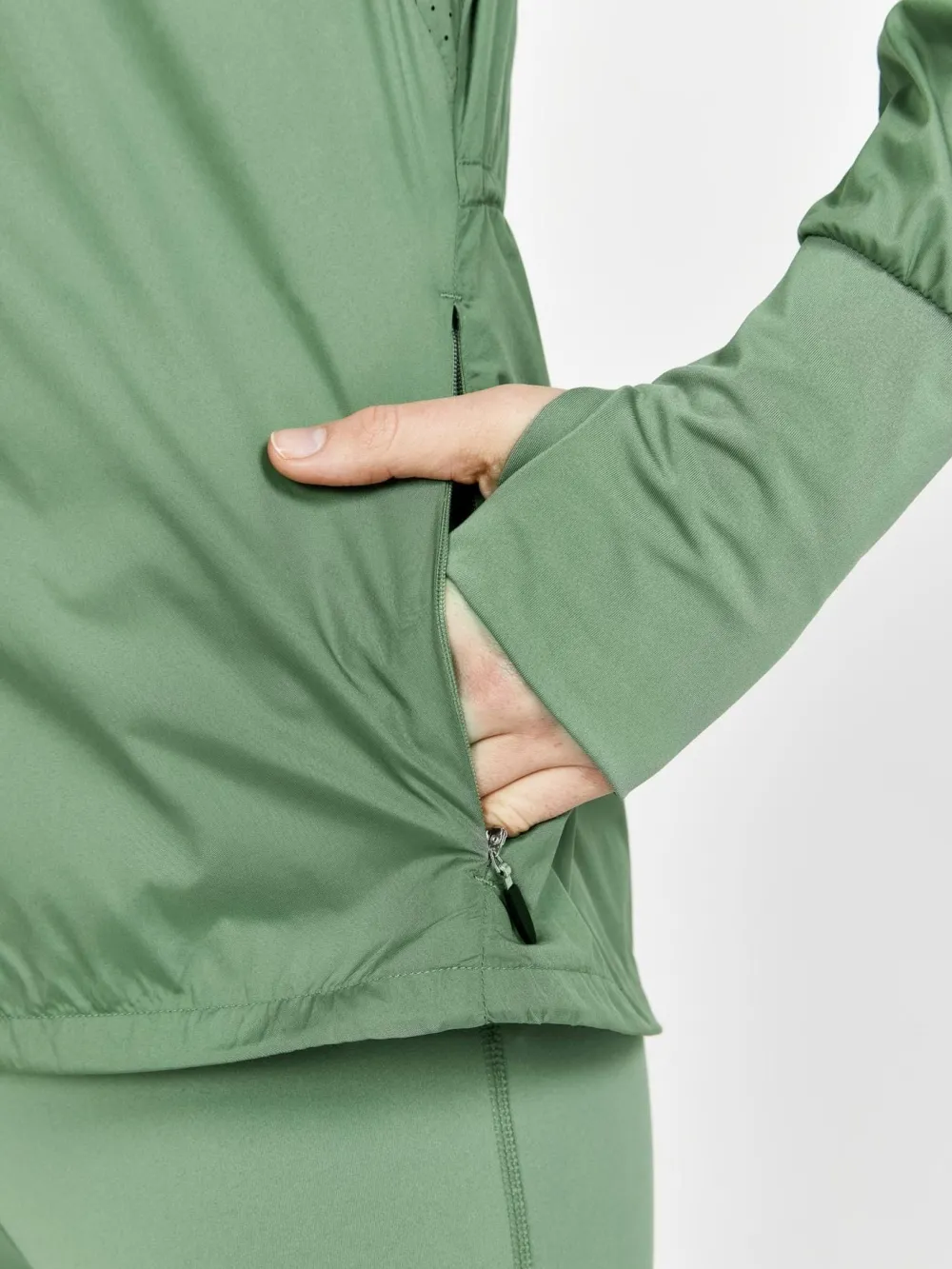 Women Craft Sportswear Women's ADV Essence Wind Jacket -